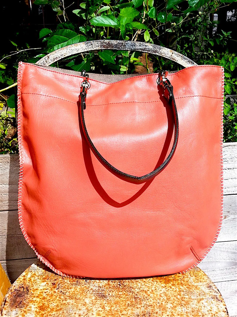 Flat Tote Nappa Leather