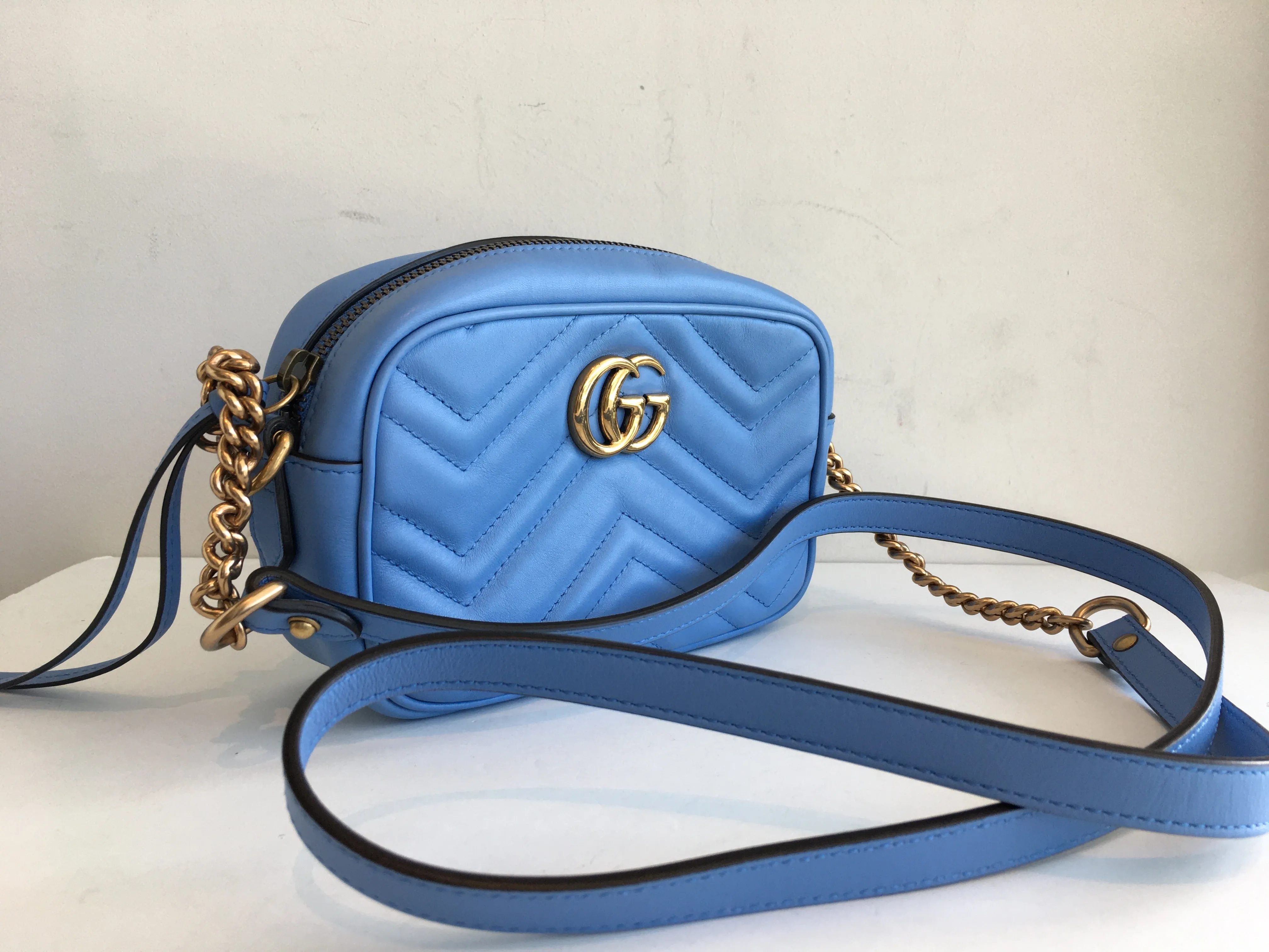 Gucci GG Marmont Small Leather Shoulder Bag