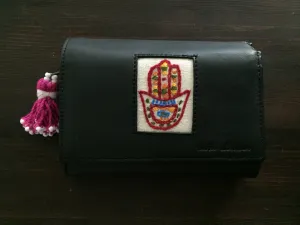 Handmade Leather Wallet with Hand Embroidery - Plumpy