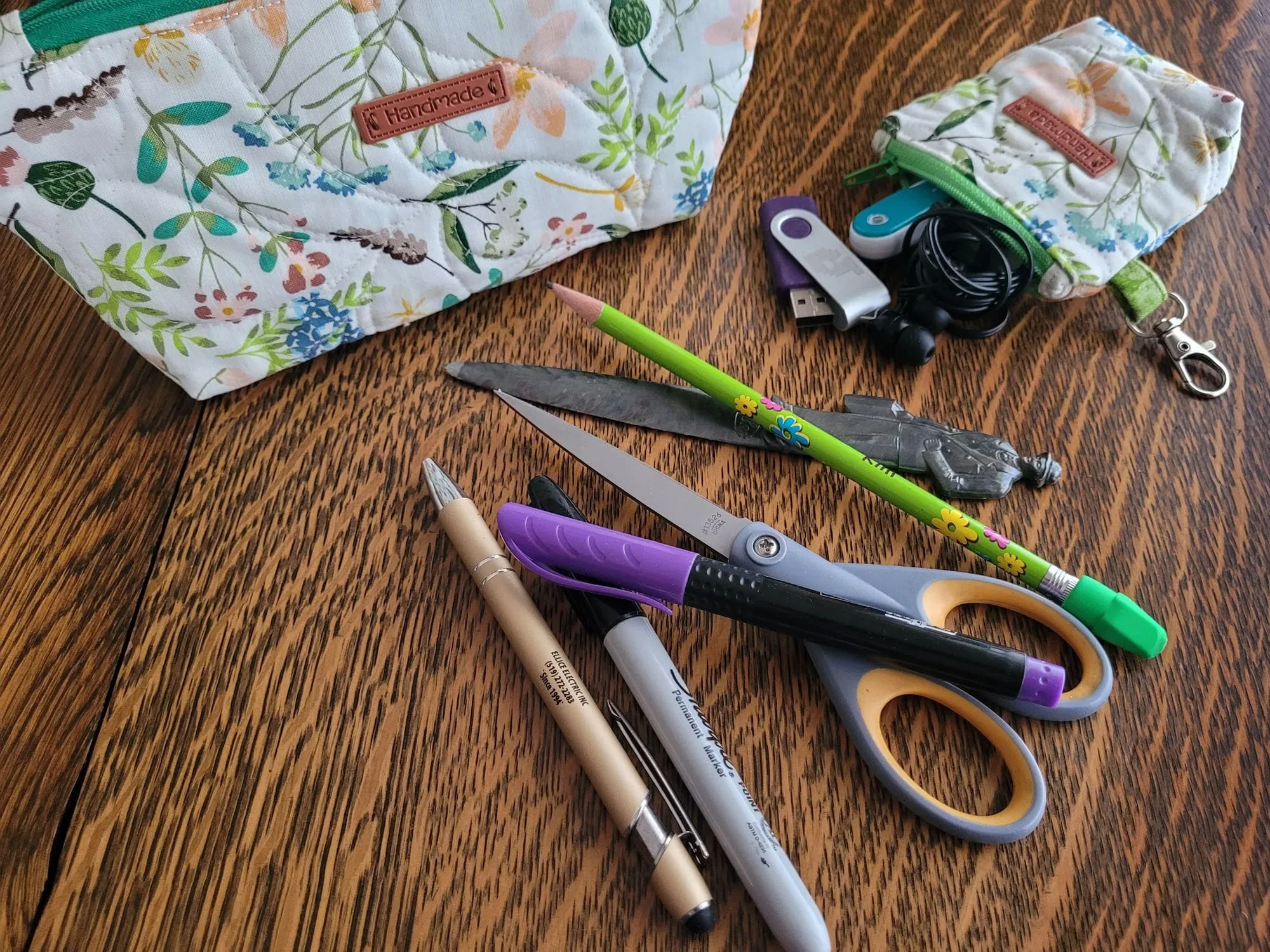 Quilted Zipper Pouch Set, Navy Mushroom