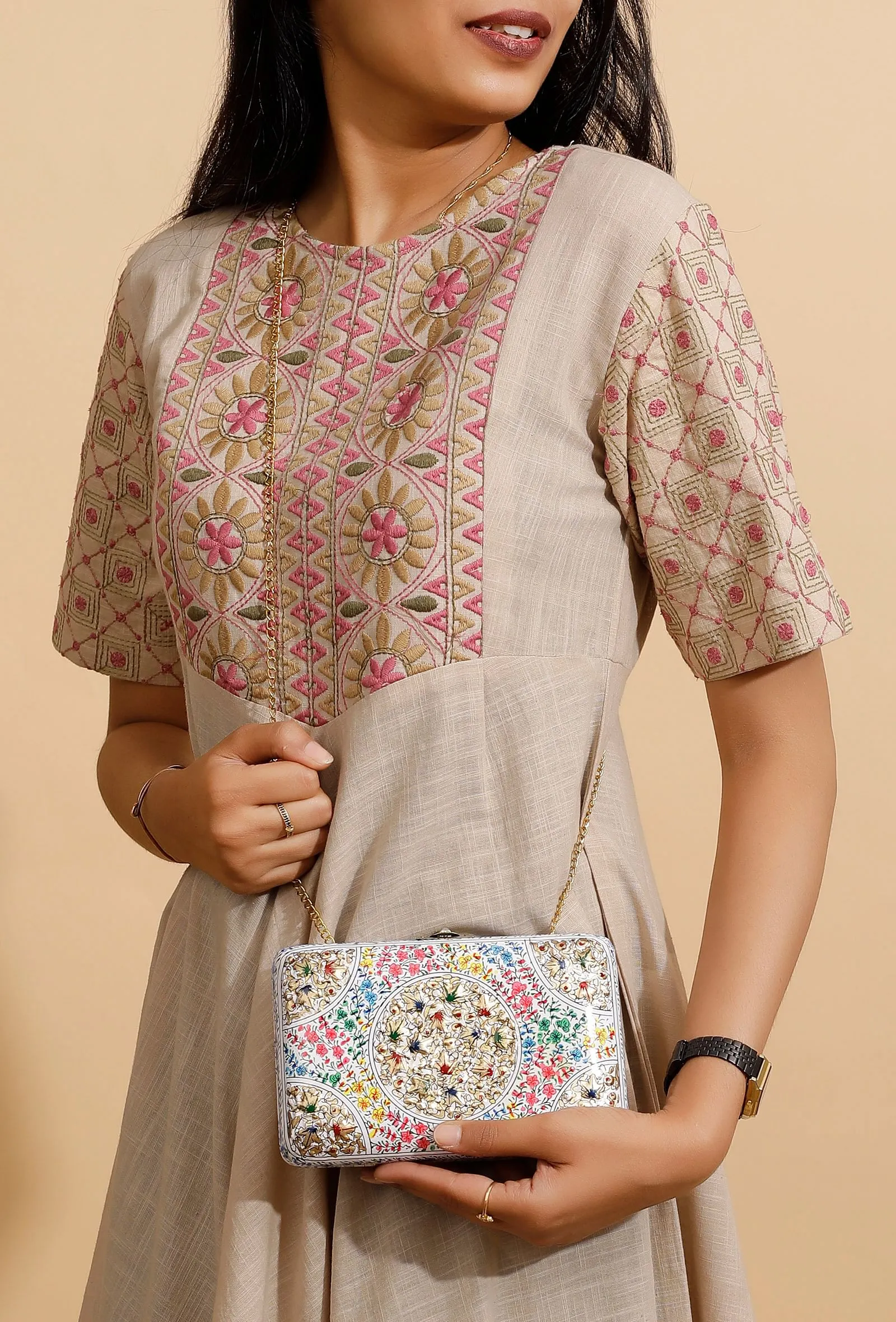 Saiyad Ivory White Floral Kashmiri Mache Clutch